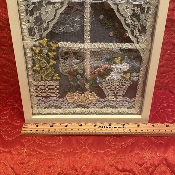Enesco 1984 Framed Picture Art Cat Window Lace 11 1/4" X 8 3/4" X 1 1/2" Vintage - Picture 9 of 9